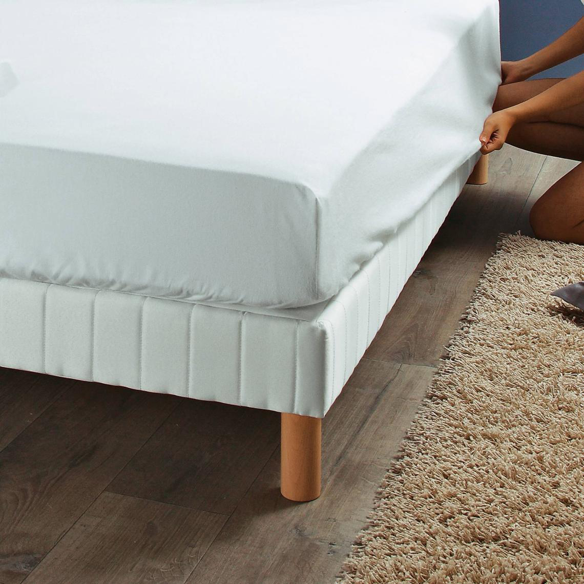 Protège matelas 90x190cm pour lit une place 